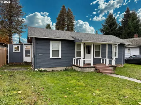 3102 Garfield St, Longview, WA 98632