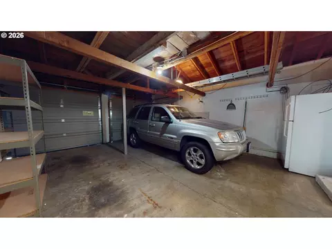 Exterior - 354 V St, Springfield, OR 97477 photo 1 of 6