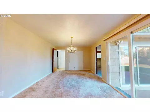 Other - 354 V St, Springfield, OR 97477 photo 4 of 6