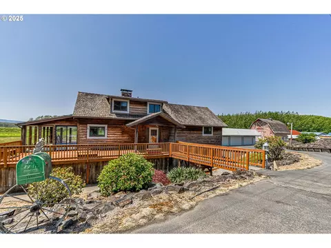 77993 Point Adams Rd, Clatskanie, OR 97016