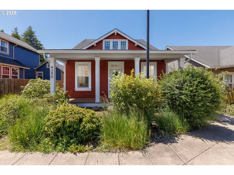 4350 SE Fleming St, South Beach, OR 97366