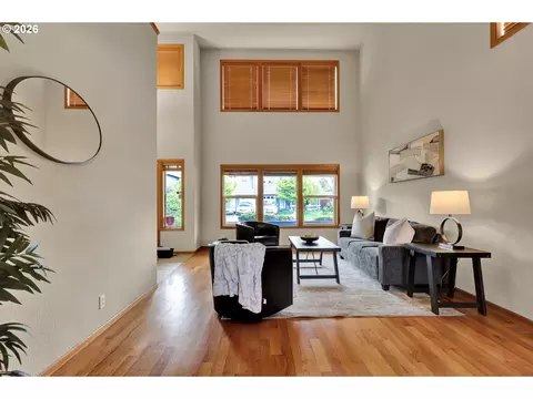 Living - 3240 Cindy St, Eugene, OR 97404 photo 2 of 5