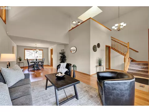 Living - 3240 Cindy St, Eugene, OR 97404 photo 1 of 5