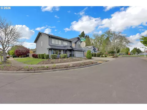Exterior - 3240 Cindy St, Eugene, OR 97404 photo 7 of 7