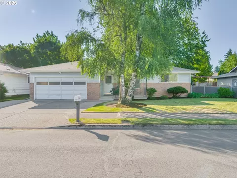 1230 SE 214th Ave, Gresham, OR 97030