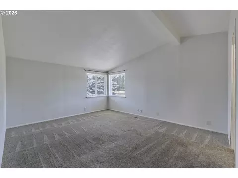 Living - 1949 SE Palmquist Rd #64, Gresham, OR 97080 photo 7 of 7