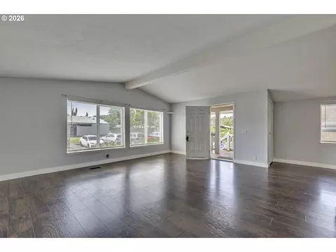 Living - 1949 SE Palmquist Rd #64, Gresham, OR 97080 photo 1 of 7