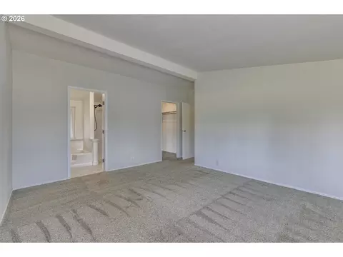 Bedroom - 1949 SE Palmquist Rd #64, Gresham, OR 97080 photo 1 of 5