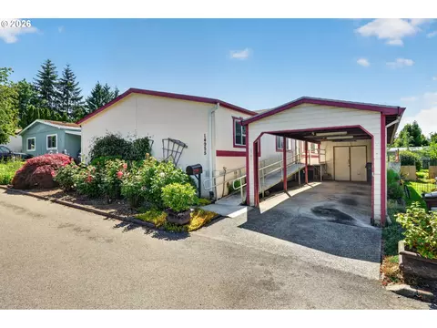 14955 S Blue Vista Dr #246, Oregon City, OR 97045