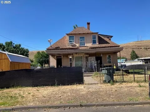 1103 SE Alexander Pl, Pendleton, OR 97801 photo 1