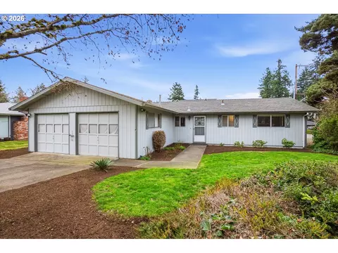7080 SW Royal Oak Ct, Portland, OR 97223