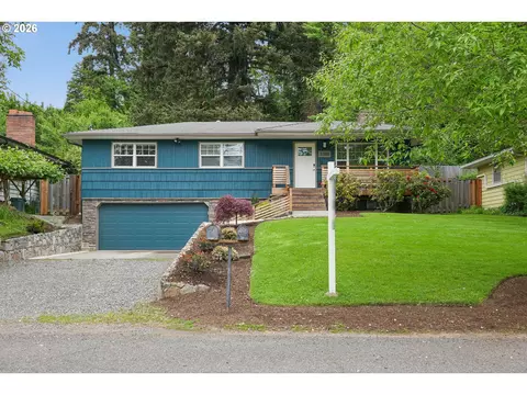5383 SE Malden Dr, Portland, OR 97206
