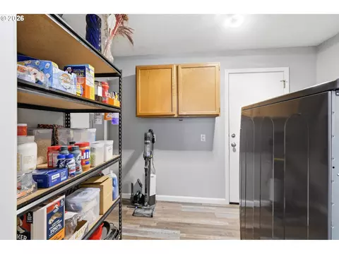 Other - 2076 Assumption St, Eugene, OR 97402 photo 4 of 7