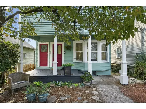 312 High St, Oregon City, OR 97045
