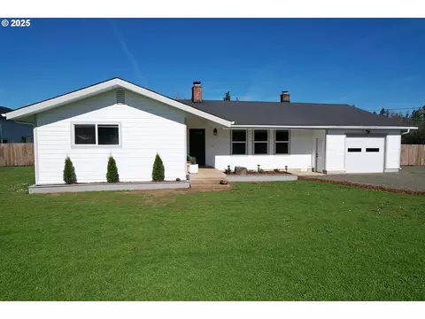 5878 Nonpareil Rd, Sutherlin, OR 97479
