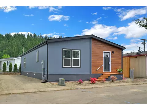 5660 Daisy St #34, Springfield, OR 97478