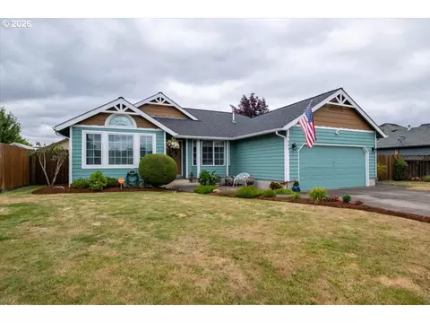 842 29th Ave, Sweet Home, OR 97386