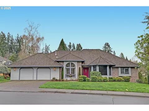 12720 NW Creekside Dr, Portland, OR 97229