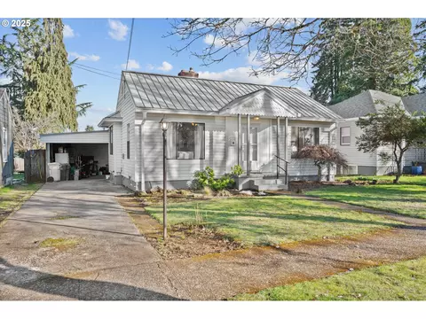 1358 SW Levens St, Dallas, OR 97338