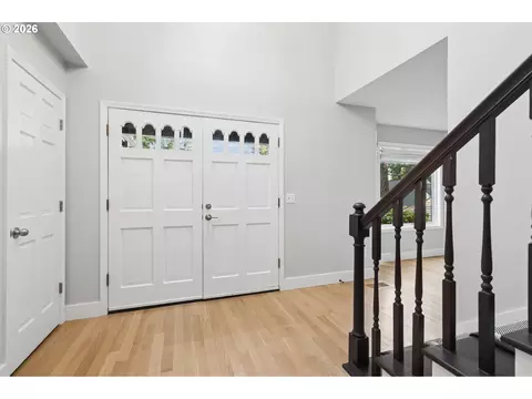 Entry Way - 2861 Rawhide Ct, West Linn, OR 97068 photo 2 of 2