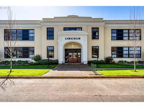 650 W 12th Ave #219, Eugene, OR 97402