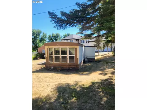 211 Mccoy St, Moro, OR 97039 photo 5
