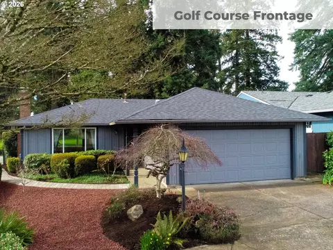 15597 SW Summerfield Ln, Tigard, OR 97224