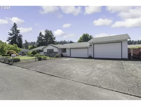 15125 SE Rancho Ave, Milwaukie, OR 97267
