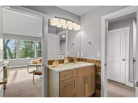 Bath - 2193 NE 3rd Ave, Camas, WA 98607 photo 5 of 5