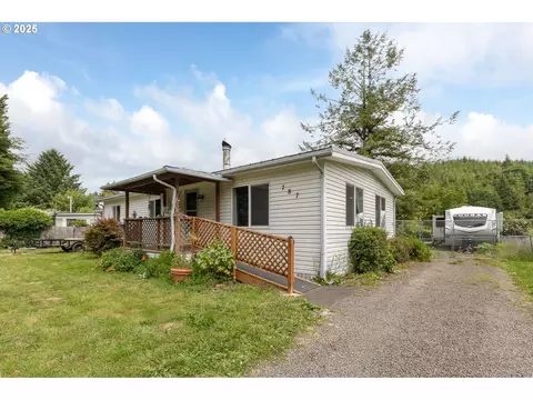 787 N River Bend Rd, Otis, OR 97368