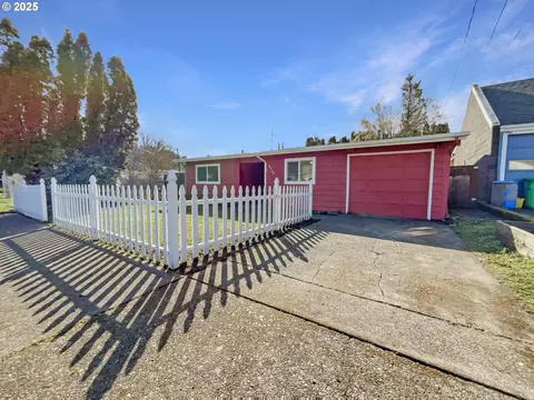 8408 NE Milton St, Portland, OR 97220
