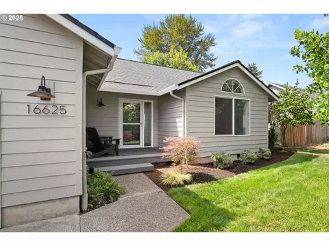 16625 Apperson Blvd, Oregon City, OR 97045