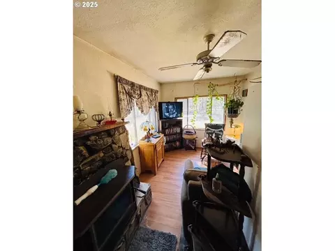 Other - 52205 Lechner Ln, La Pine, OR 97739 photo 6 of 7