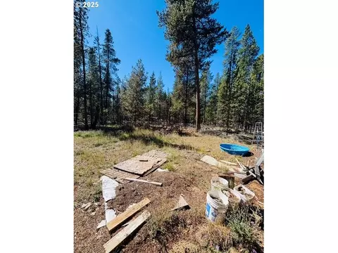 Exterior - 52205 Lechner Ln, La Pine, OR 97739 photo 1 of 2