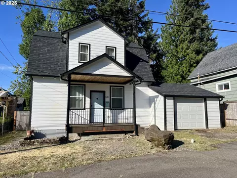 611 3rd St, Oregon City, OR 97045