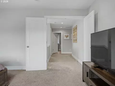 Entry Way - 37984 Juniper St, Sandy, OR 97055 photo 5 of 6