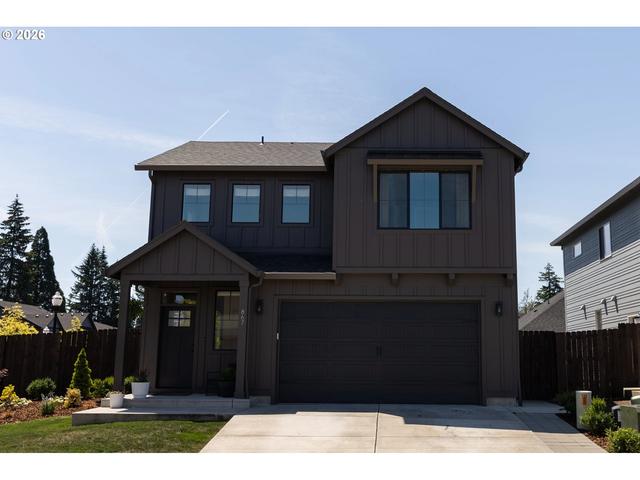 867 SE 35th St, Battle Ground, WA 98604