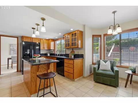 Kitchen - 3200 SW 24th St, Gresham, OR 97080 photo 1 of 6