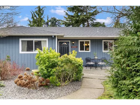 2743 SE 63rd Ave, Portland, OR 97206