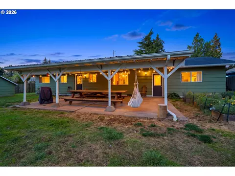 Other - 4488 Knoop Ave, Eugene, OR 97402 photo 9 of 10