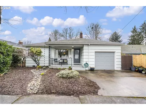 4156 SE Bybee Blvd, Portland, OR 97202