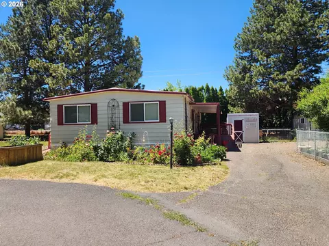 1809 26th St #3, La Grande, OR 97850