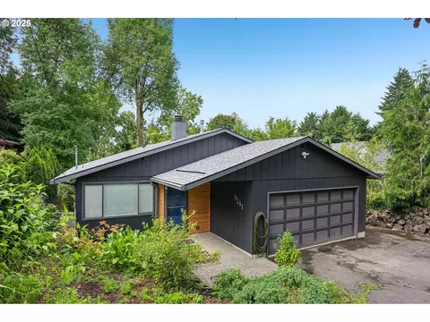 9281 SW Boones Ferry Rd, Portland, OR 97219