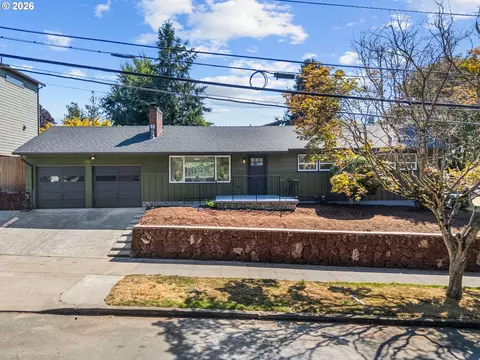 3704 SE Raymond St, Portland, OR 97202