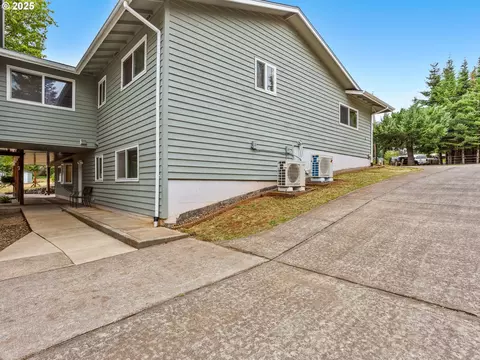 Exterior - 34603 SE Jarl Rd, Boring, OR 97009 photo 13 of 14