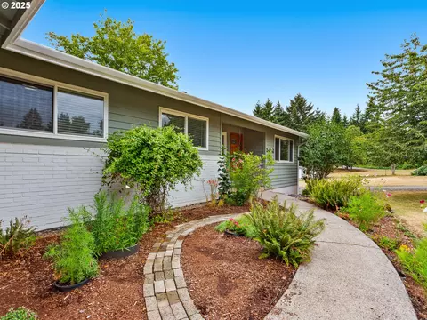 Exterior - 34603 SE Jarl Rd, Boring, OR 97009 photo 3 of 14