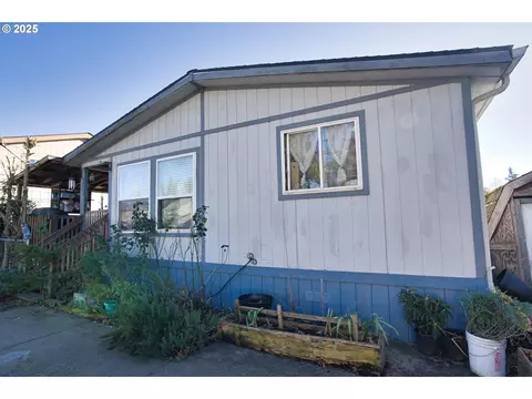9000 NE M L King Blvd #176, Portland, OR 97211