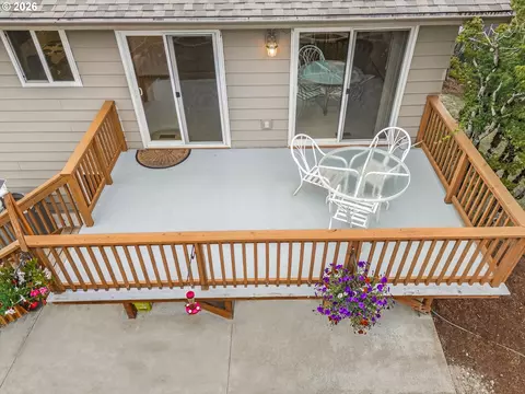 Exterior - 2755 SW Angeline Ct, Gresham, OR 97080 photo 4 of 6