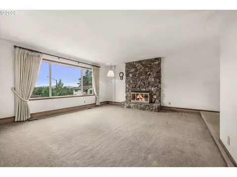 Living - 2755 SW Angeline Ct, Gresham, OR 97080 photo 2 of 3