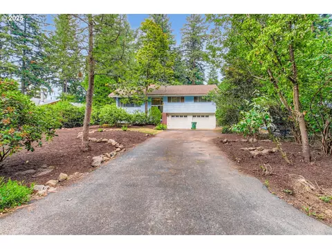 16244 SW Kimball St, Lake Oswego, OR 97035